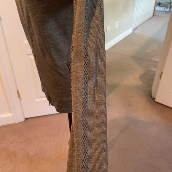 Fabletics Kiley Jacket Gray M - Picture 6 of 8